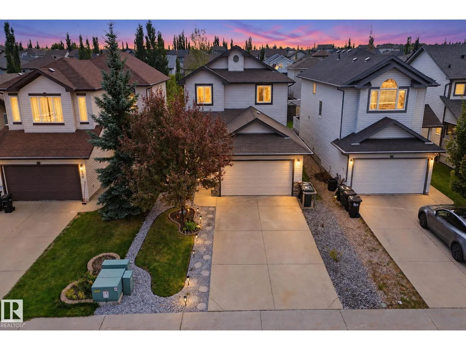 628 FOXTAIL LN