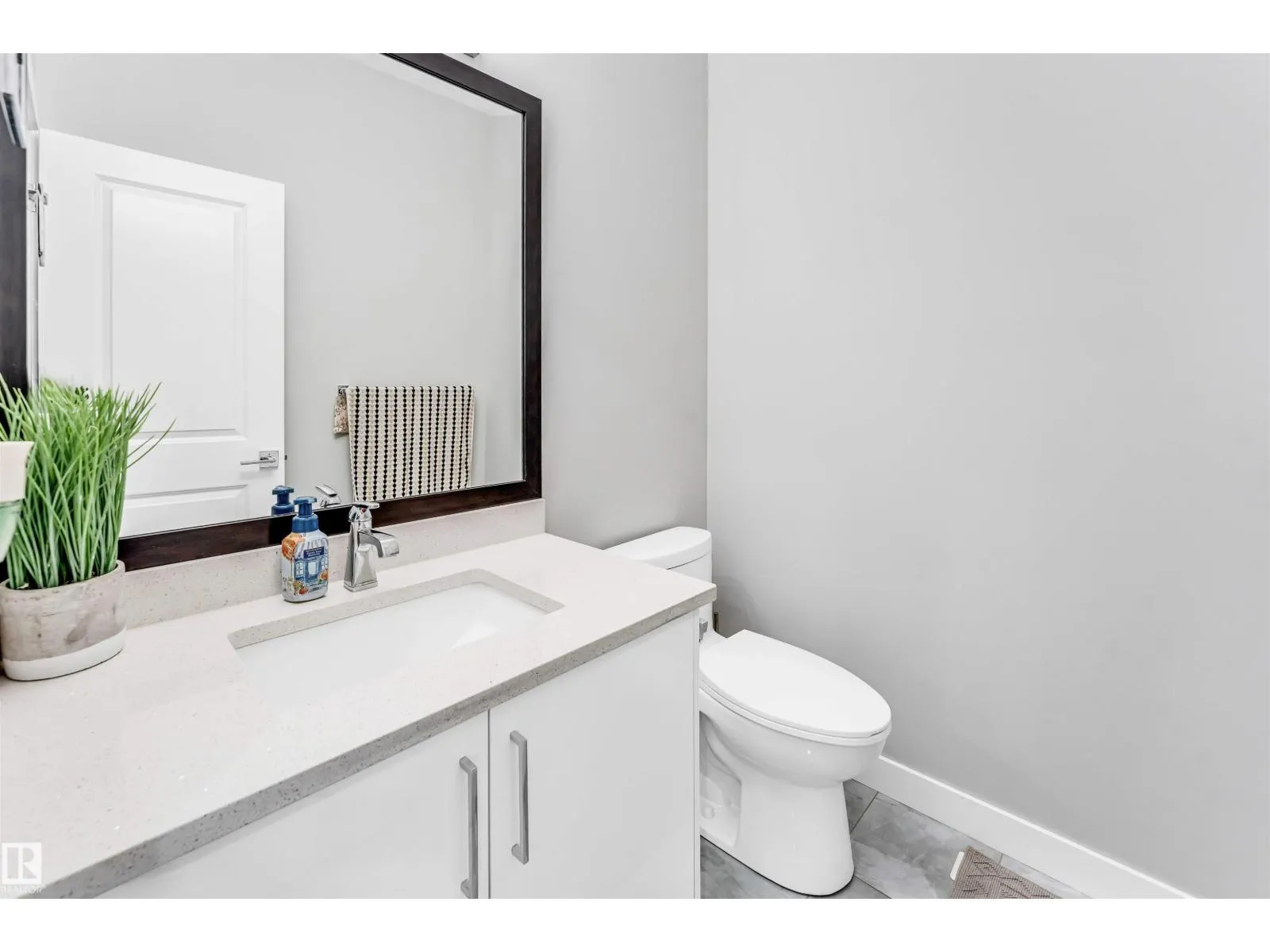4712 35 ST