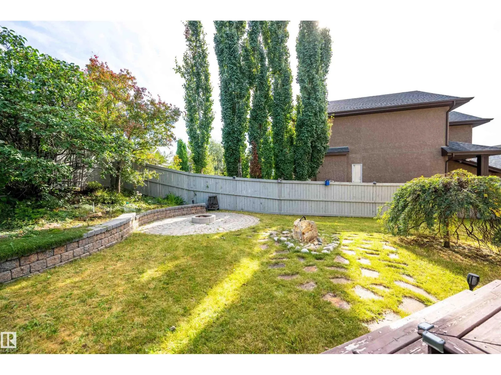 2422 WARRY PL SW