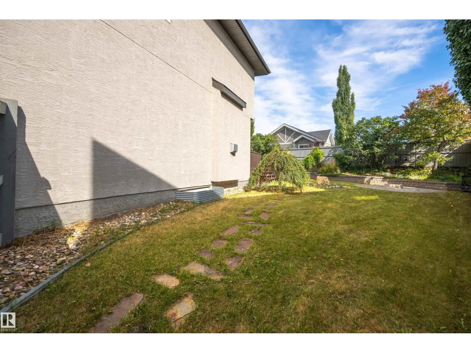 2422 WARRY PL SW