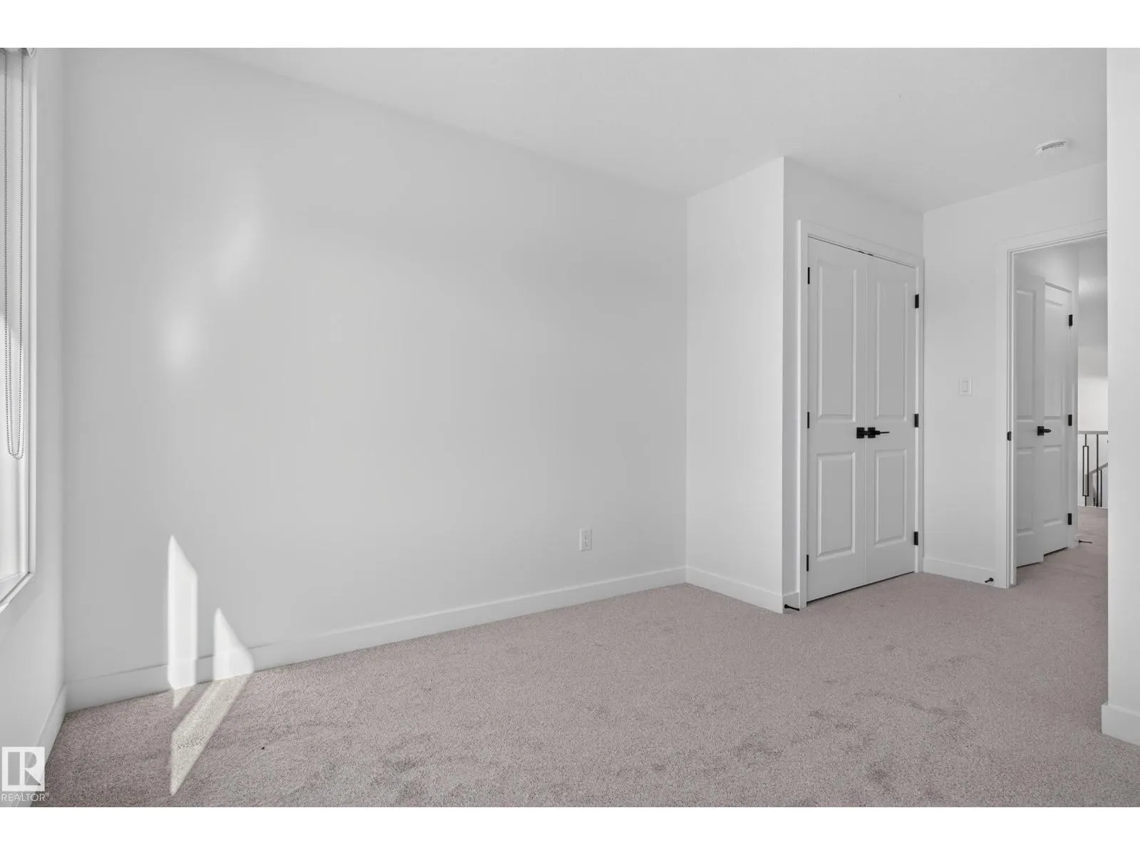 4 parker LN