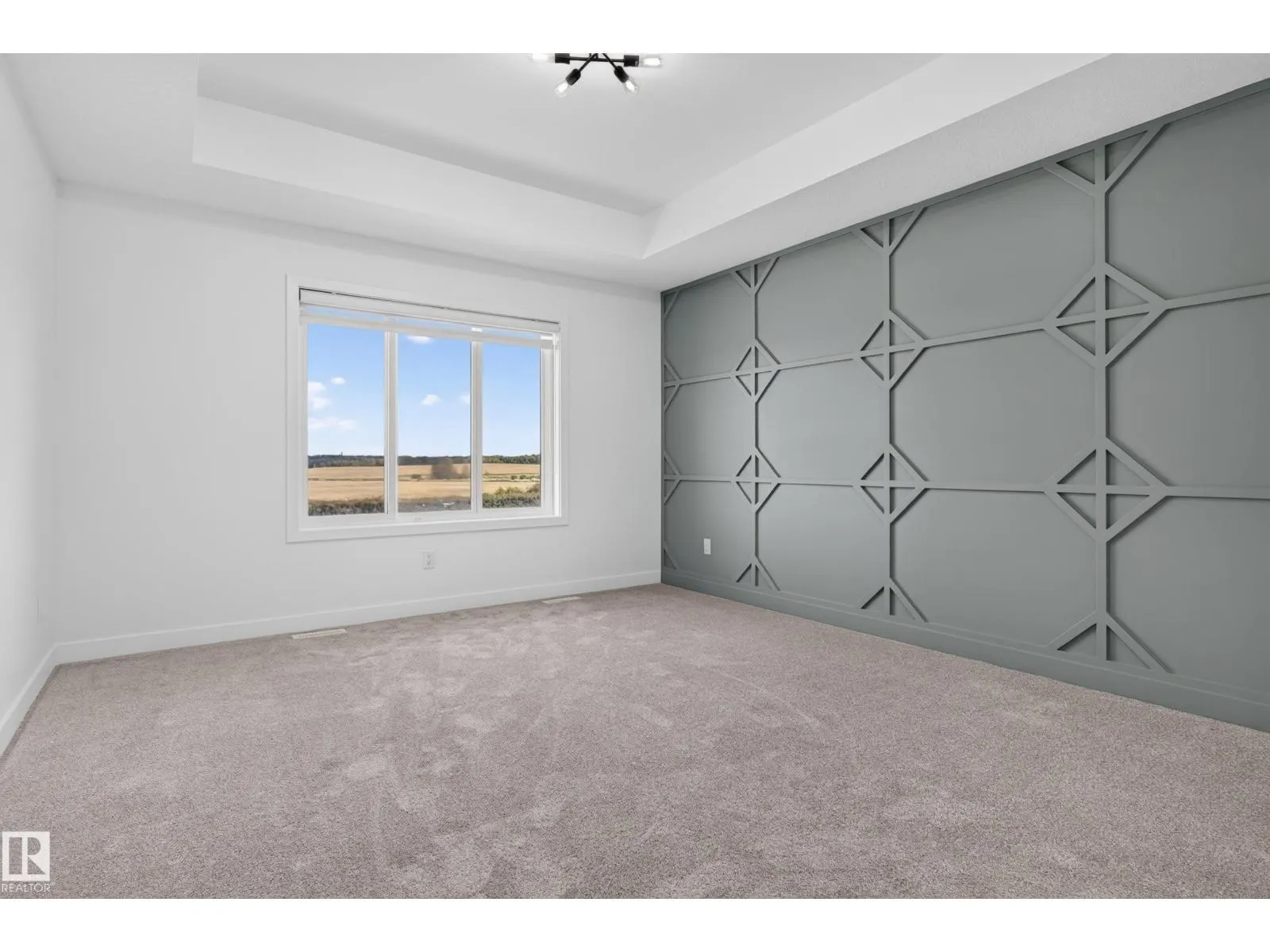4 parker LN