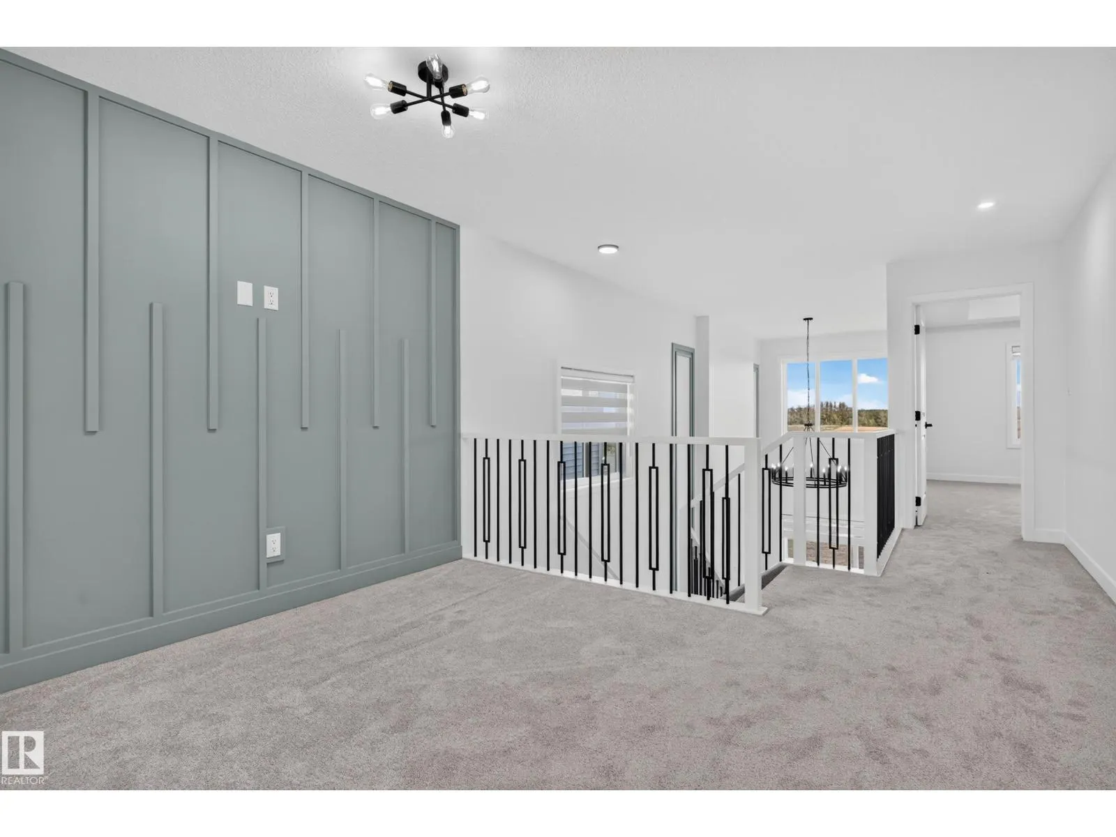 4 parker LN