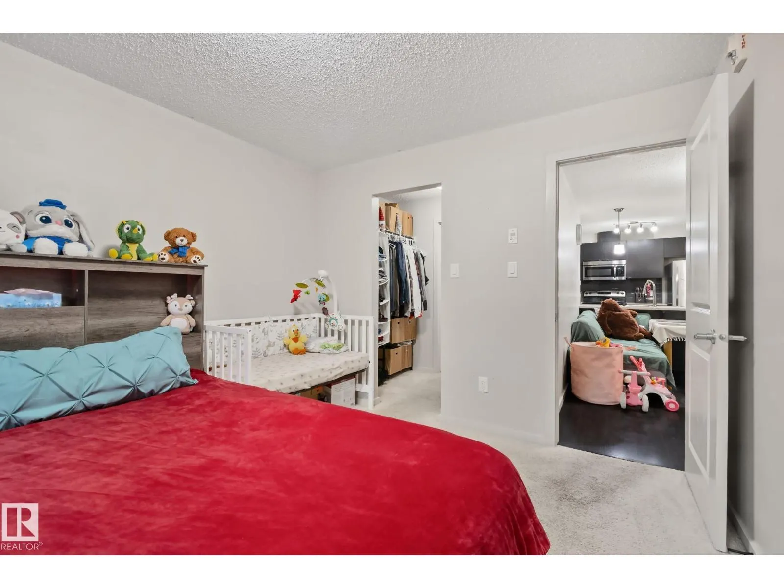 #226 344 WINDERMERE RD NW