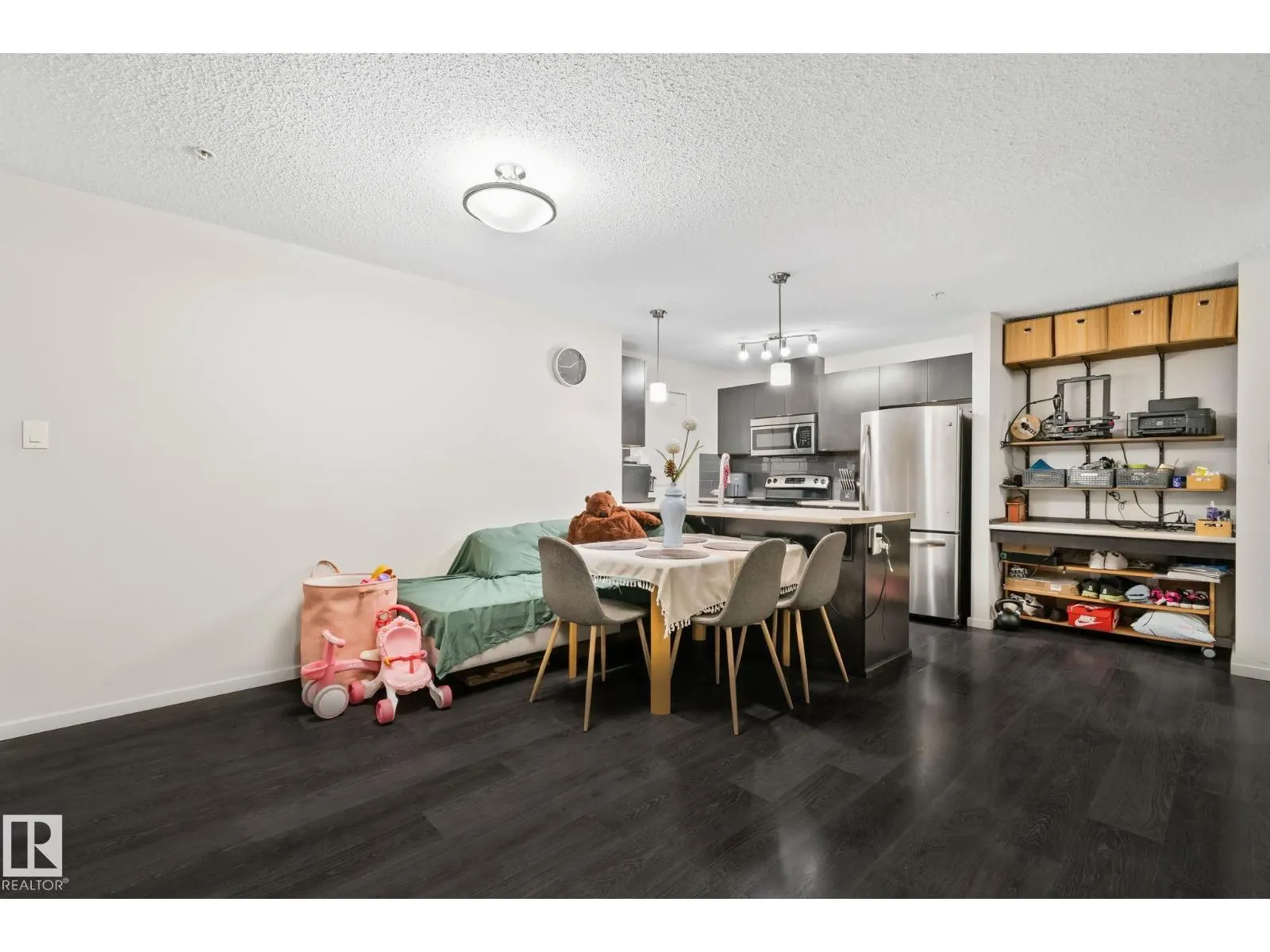 #226 344 WINDERMERE RD NW