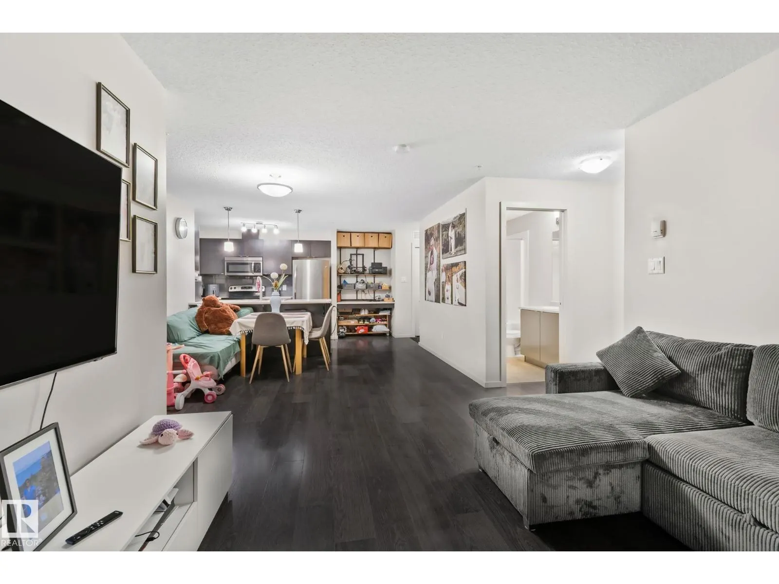 #226 344 WINDERMERE RD NW