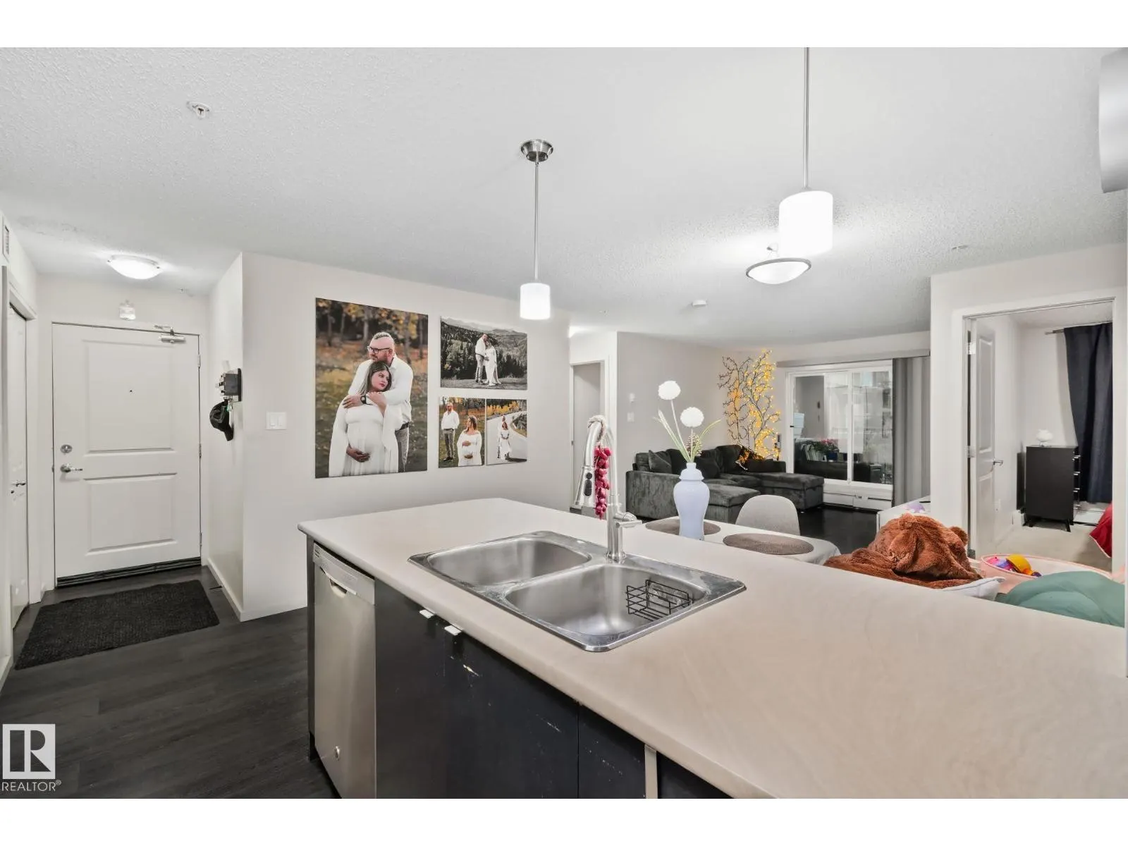 #226 344 WINDERMERE RD NW
