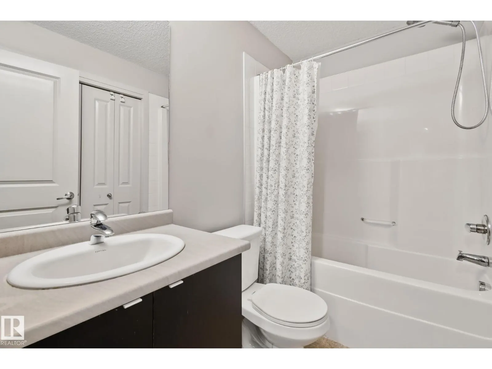 #226 344 WINDERMERE RD NW