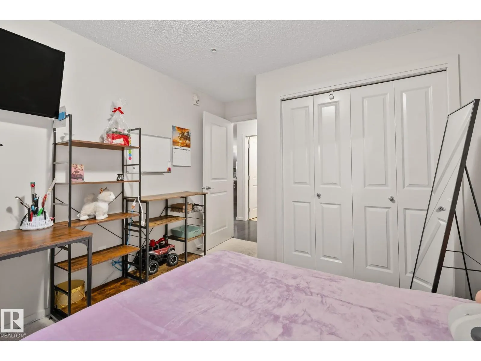 #226 344 WINDERMERE RD NW