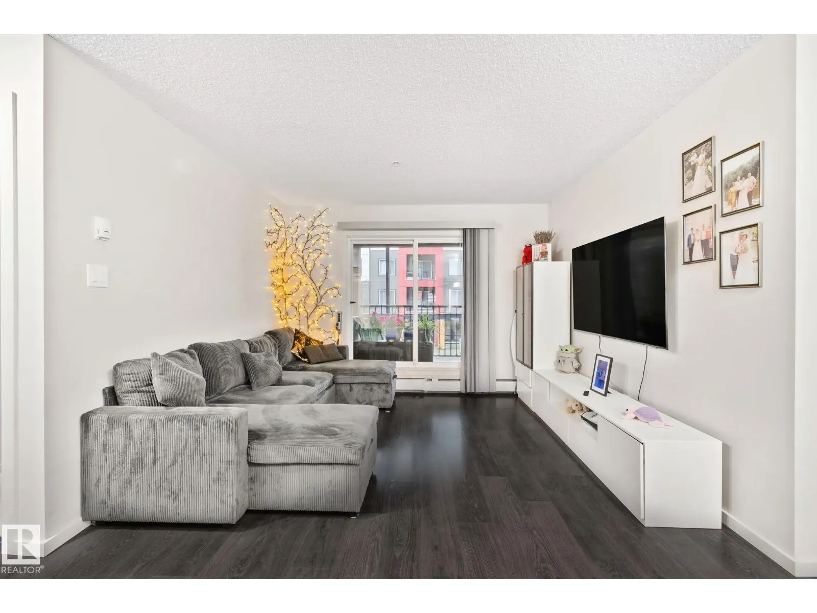 #226 344 WINDERMERE RD NW