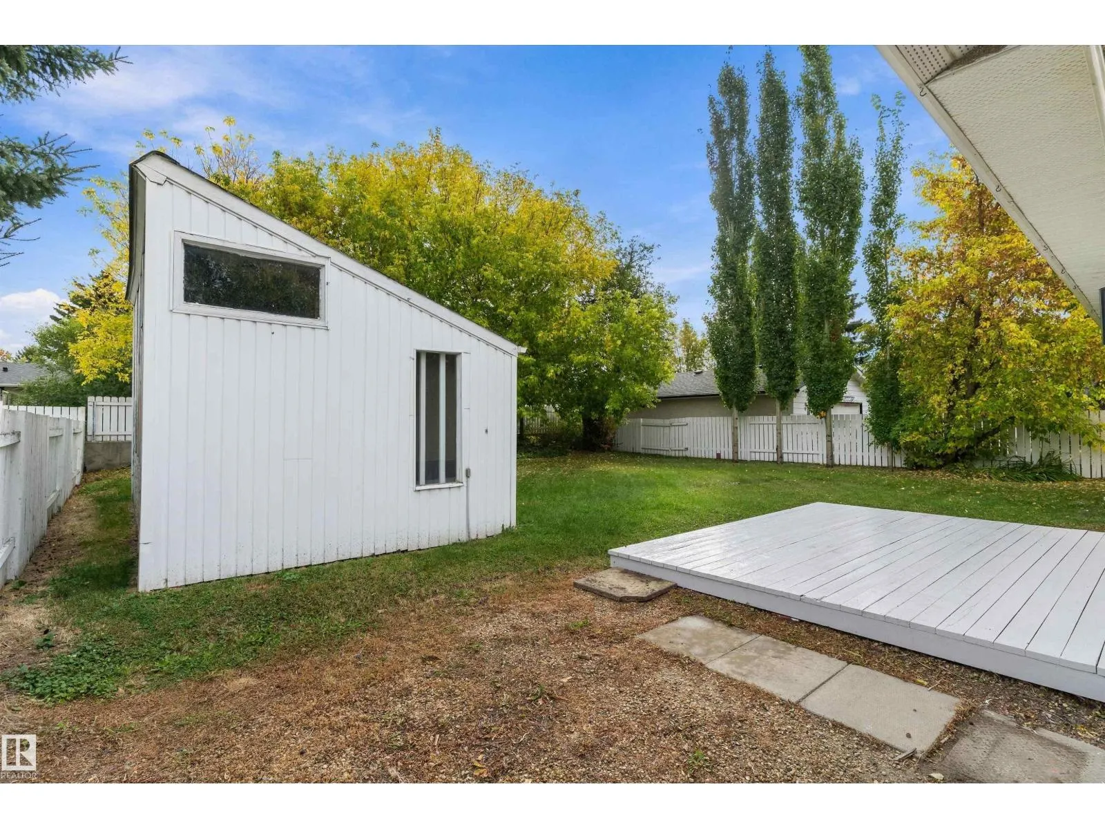 5 GLENBROOK BV