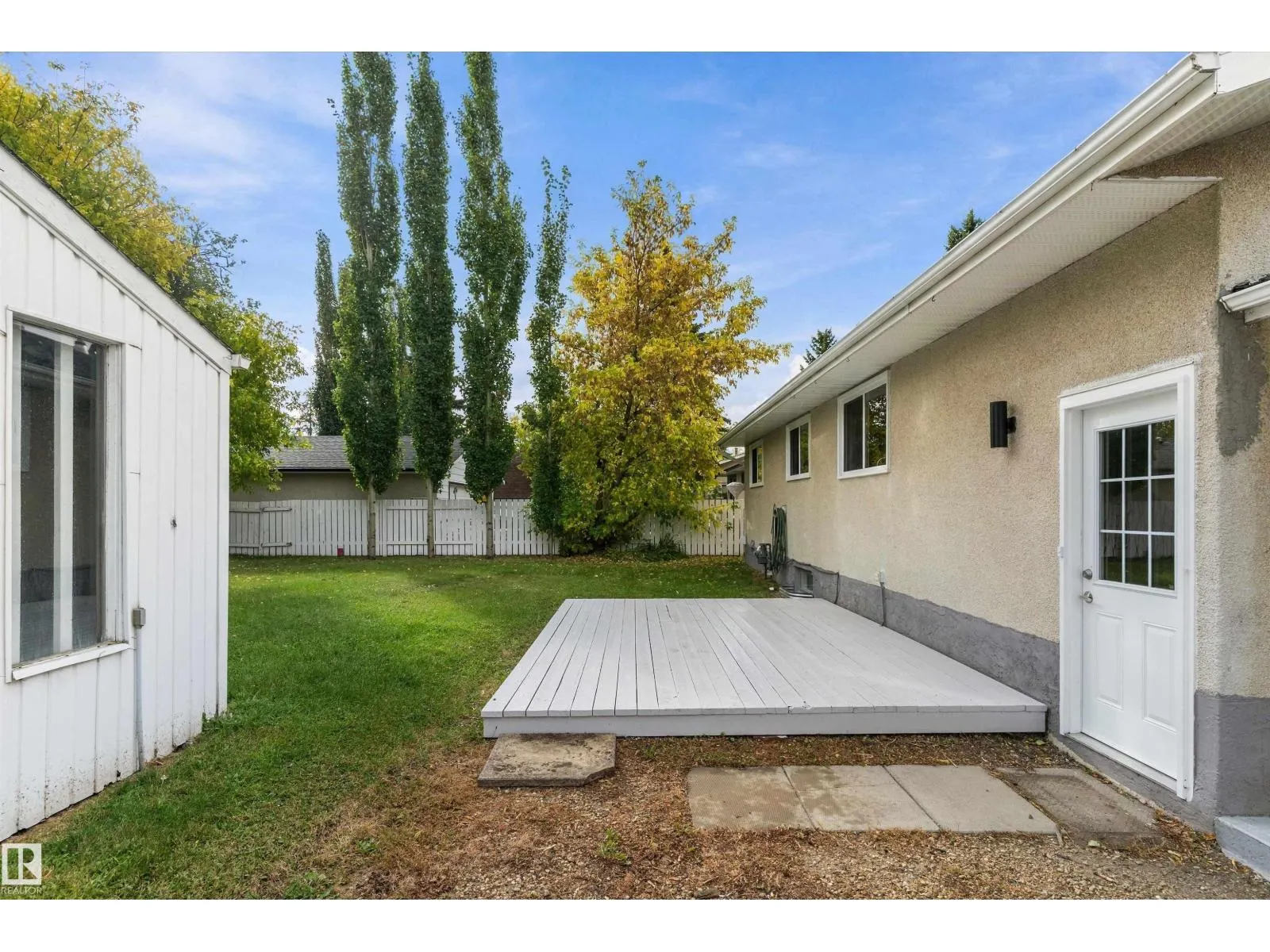 5 GLENBROOK BV