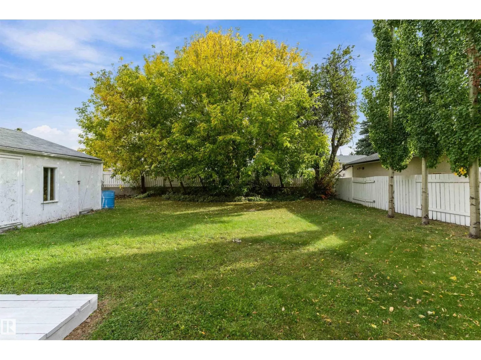 5 GLENBROOK BV