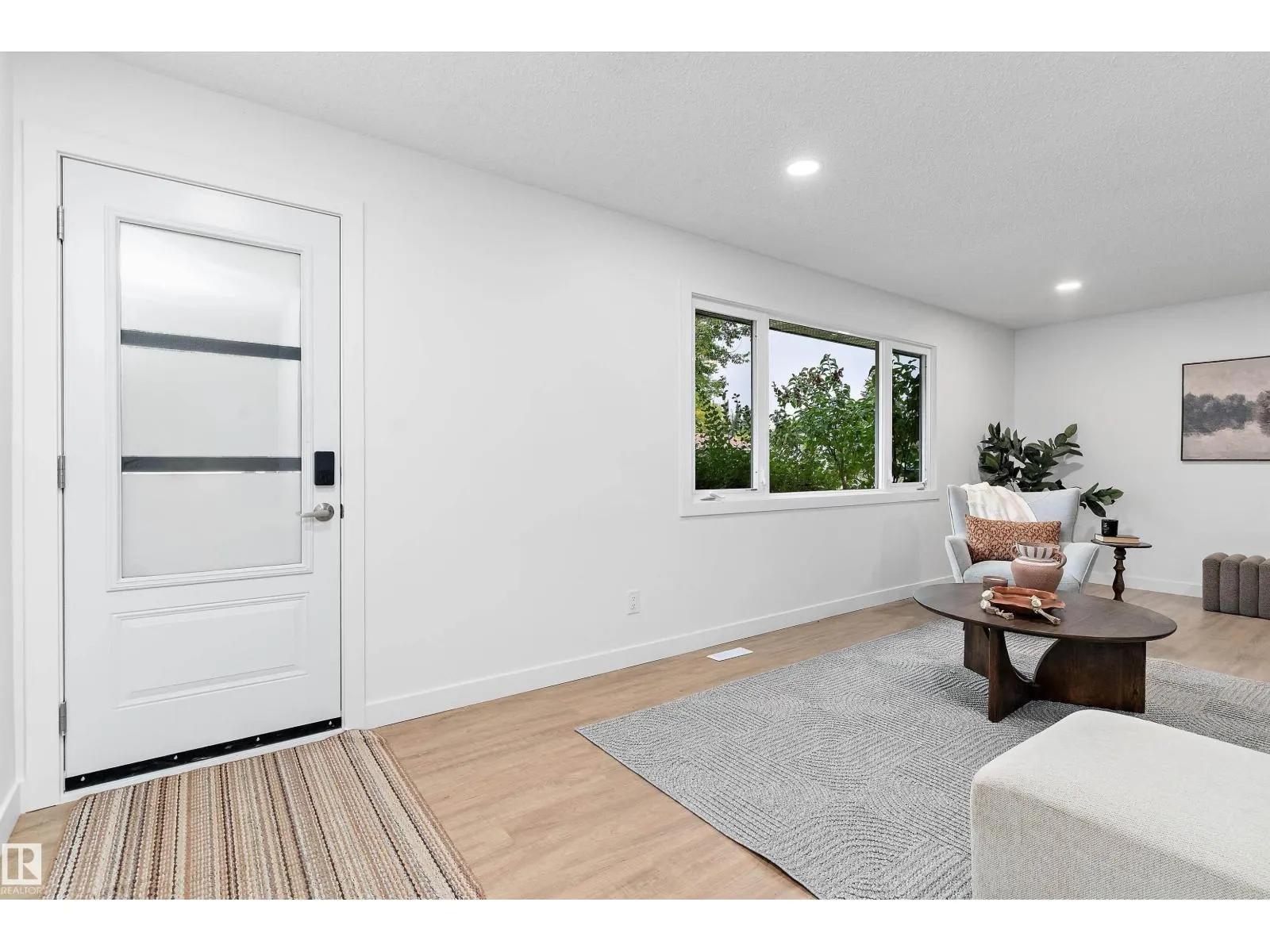 5 GLENBROOK BV
