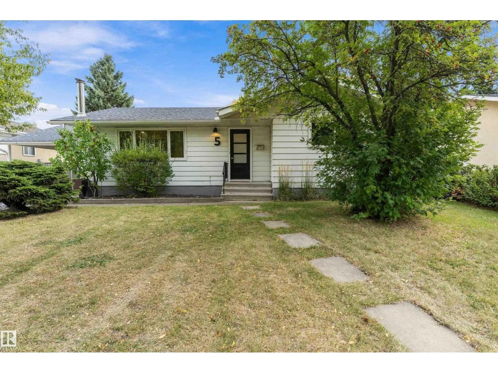 5 GLENBROOK BV