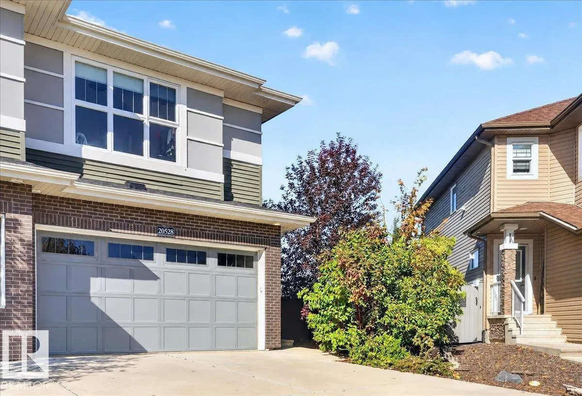 20528 128 AV NW
