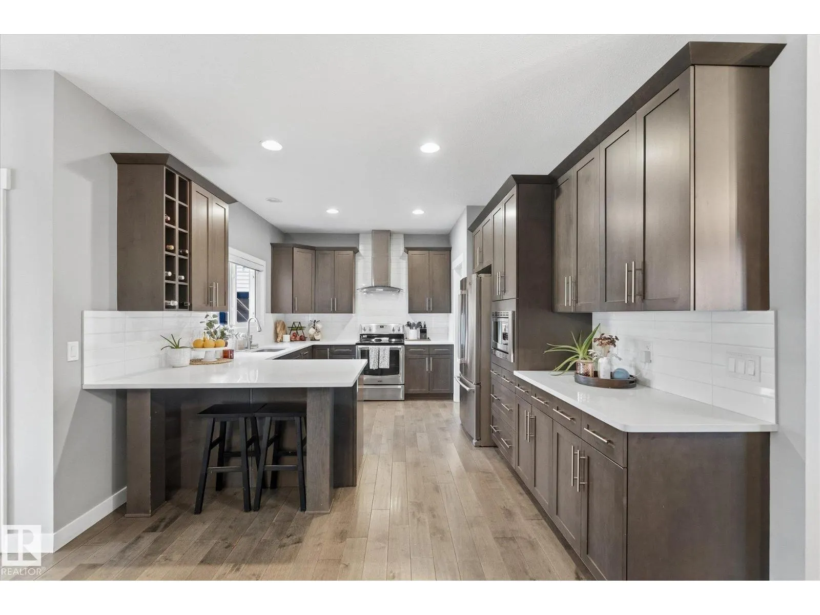 18 ALTADENA PT