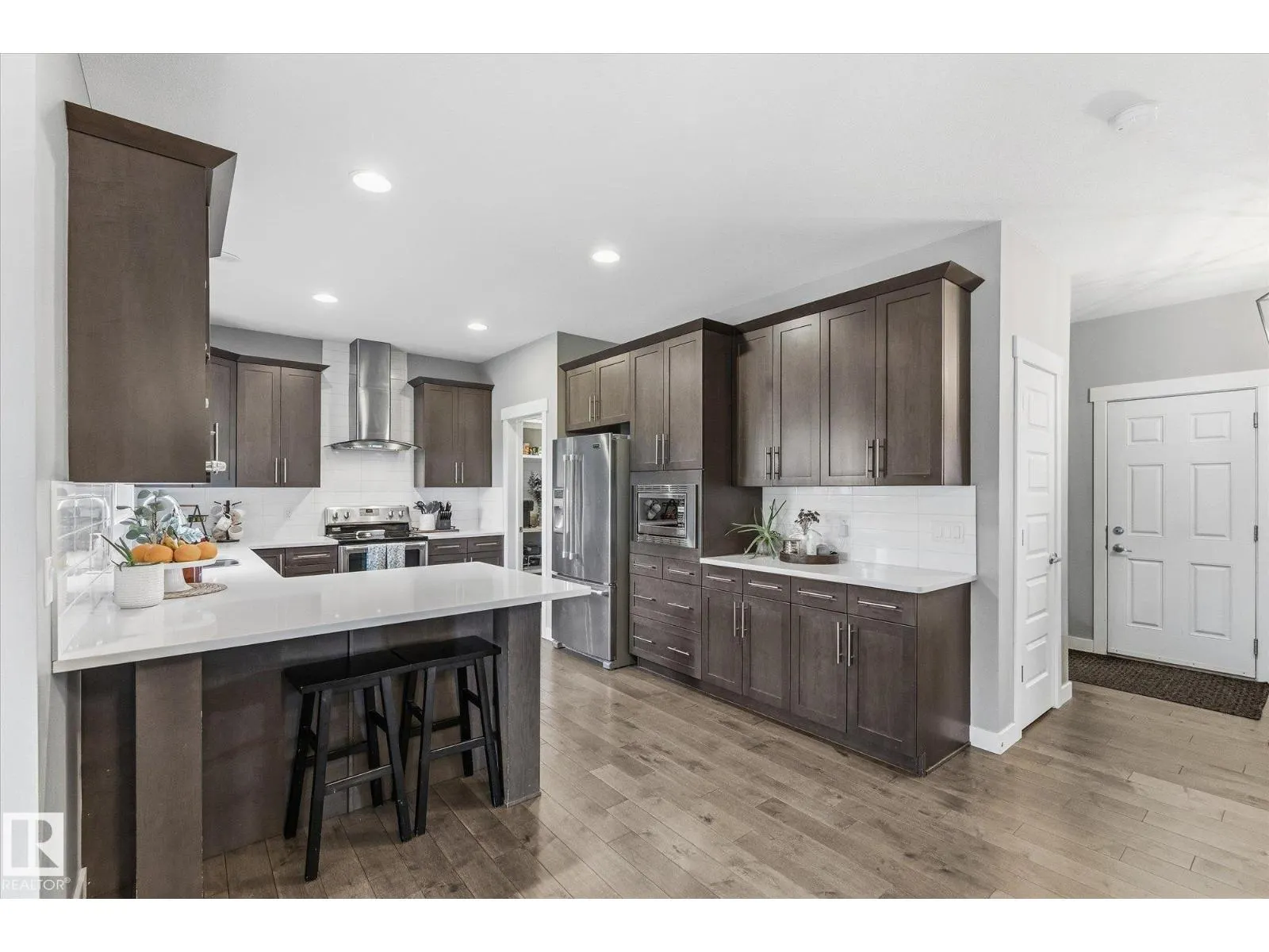 18 ALTADENA PT