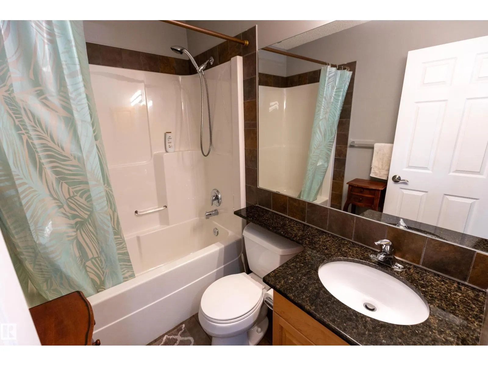 28 BECKER CR