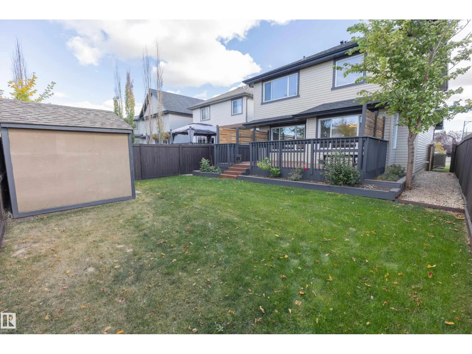 28 BECKER CR