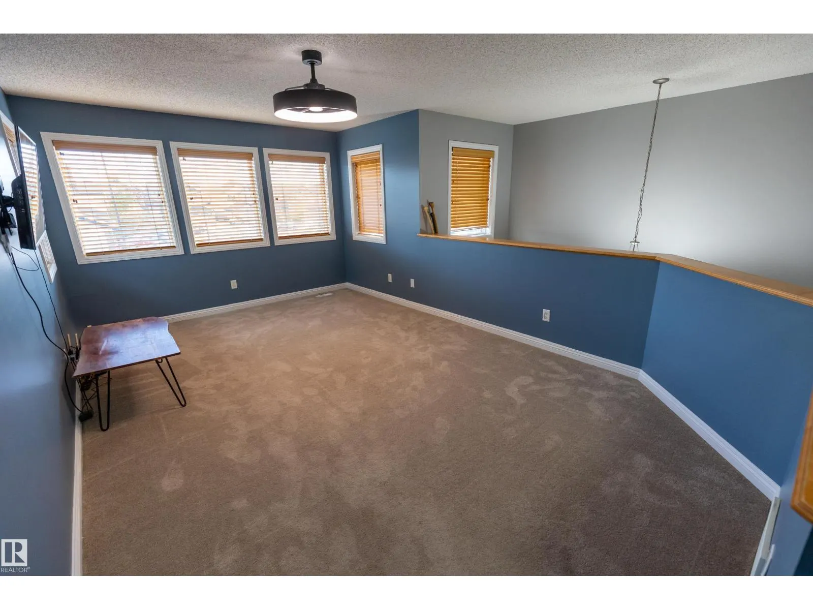 28 BECKER CR