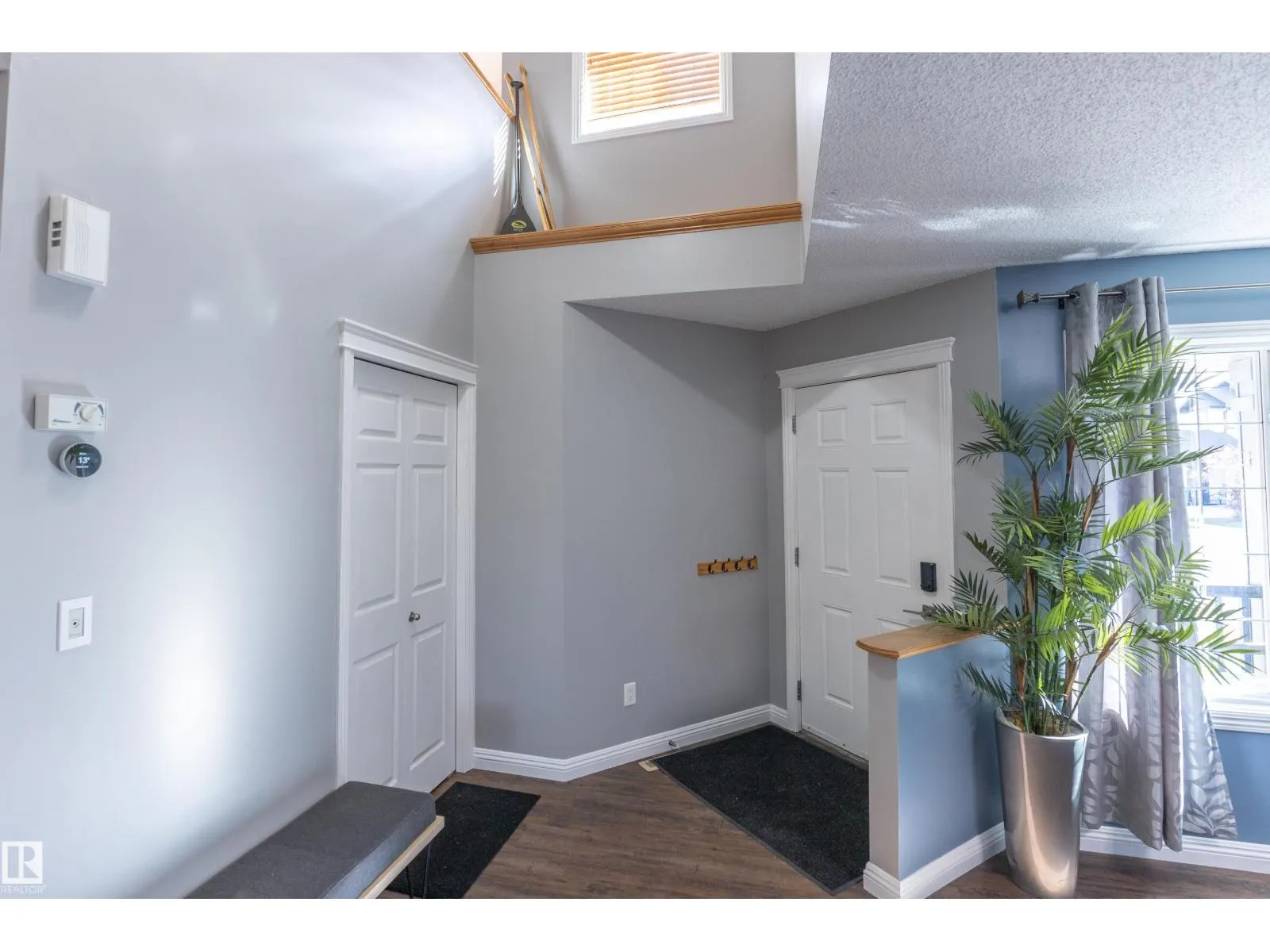 28 BECKER CR