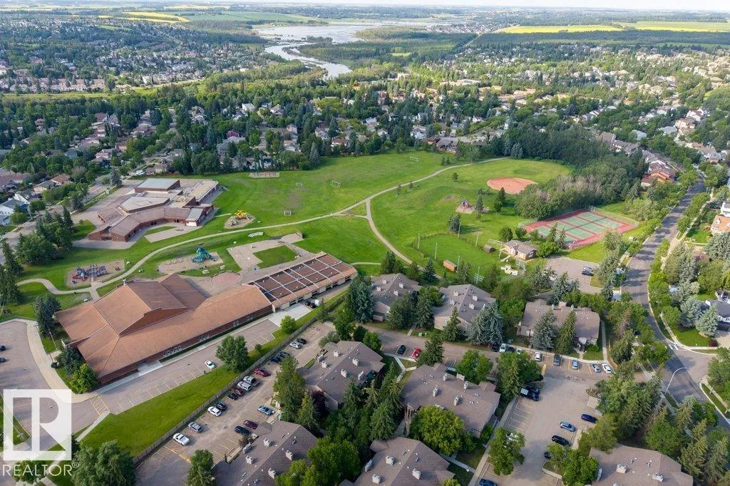 7 WHITEOAKS ES