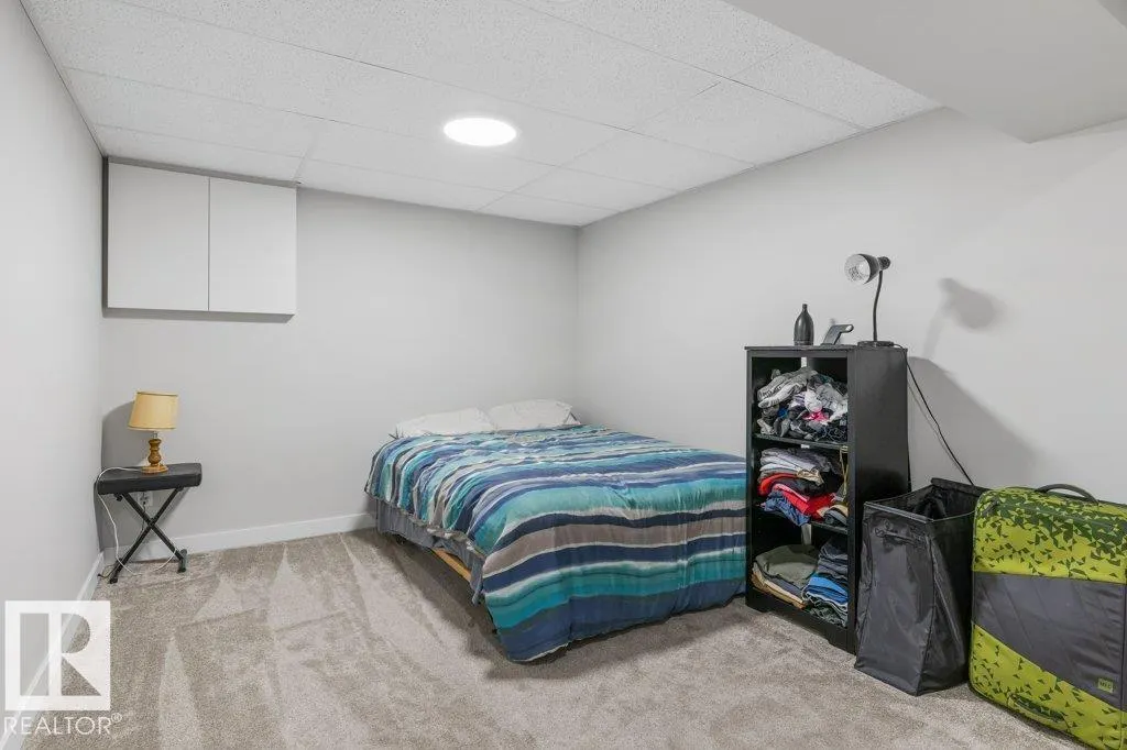 7 WHITEOAKS ES