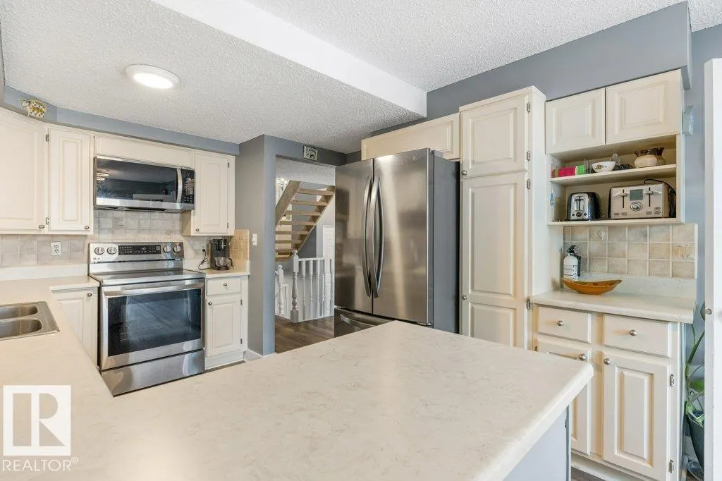 7 WHITEOAKS ES