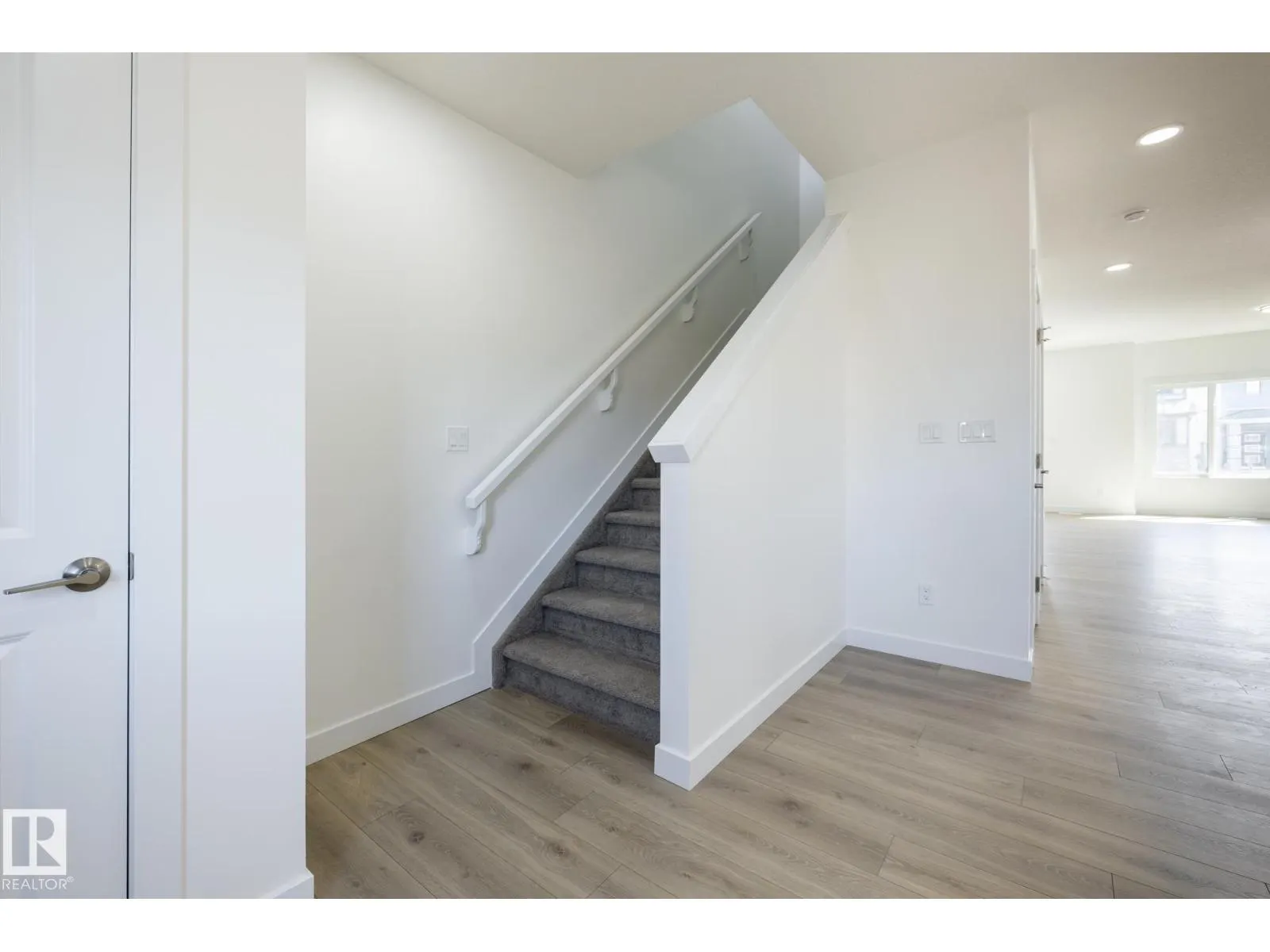 606 Ashgrove CI