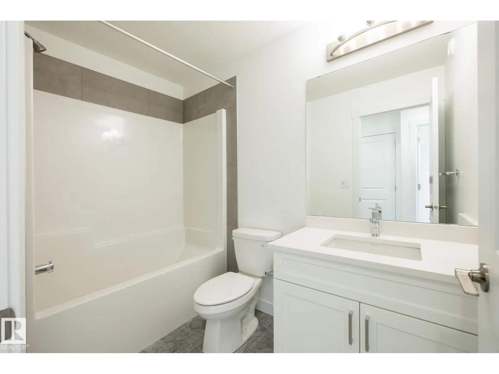 606 Ashgrove CI