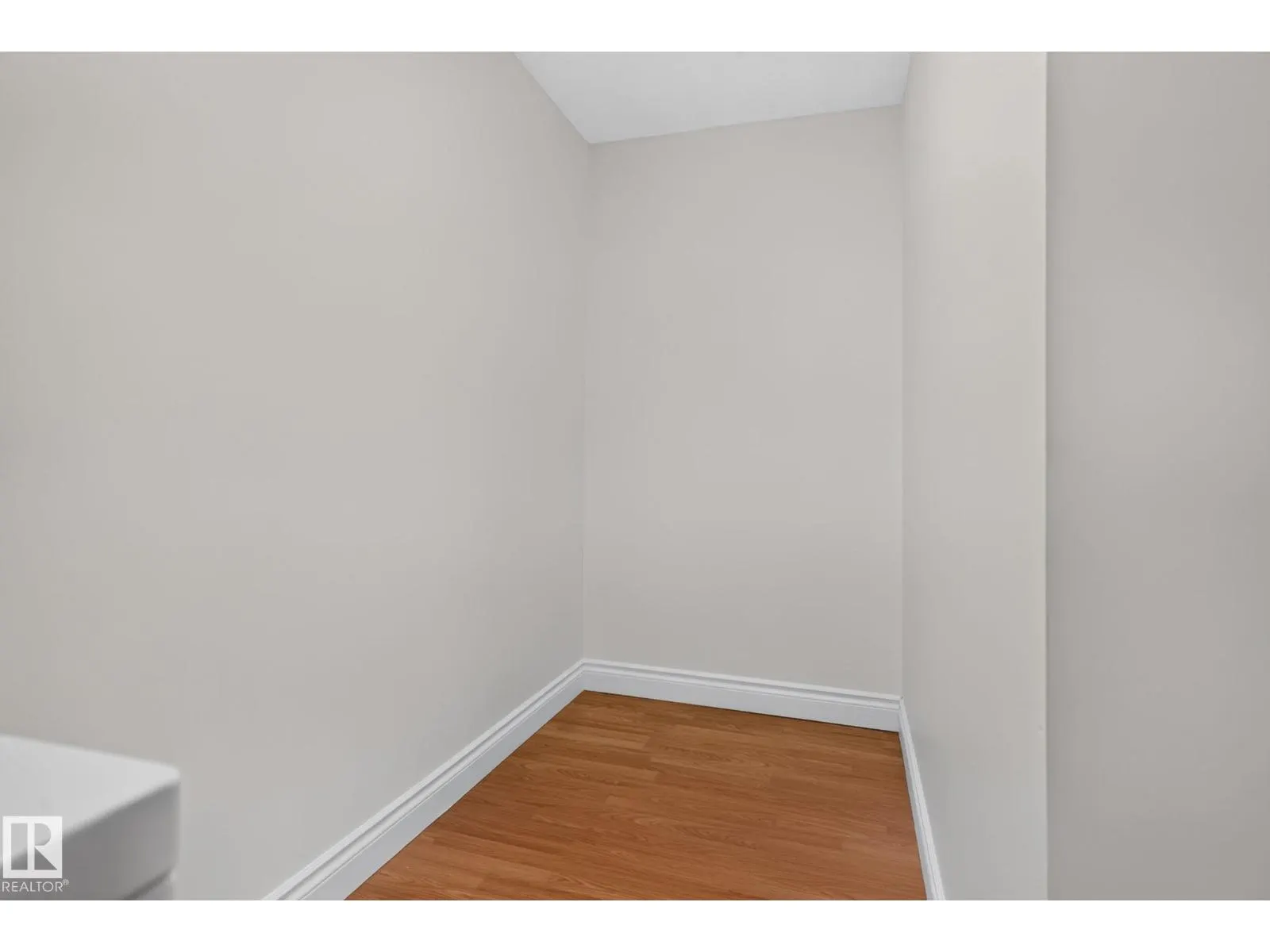 #108 10520 80 AV NW