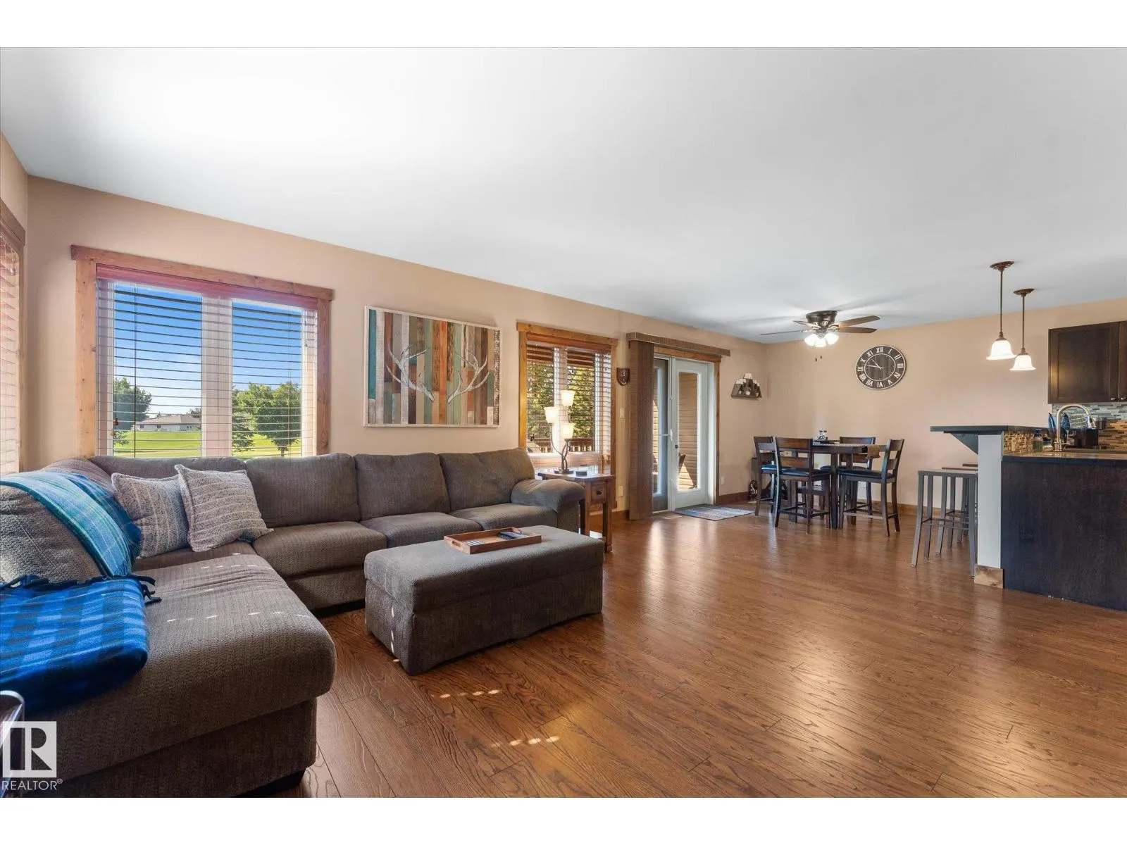 804 GRAYBRIAR GR