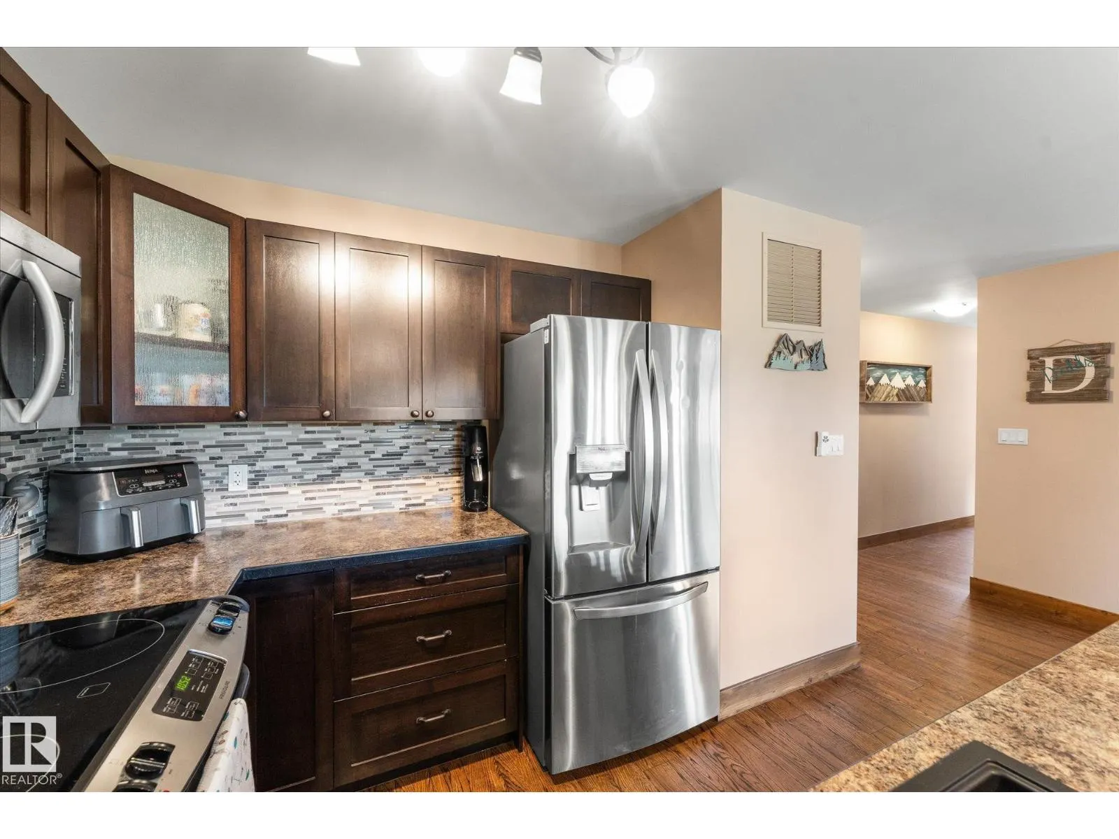 804 GRAYBRIAR GR
