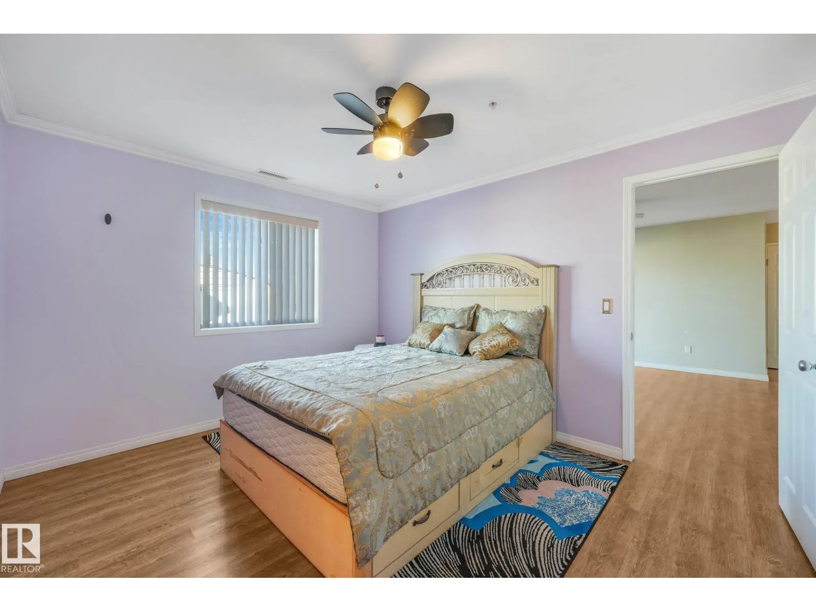#310 4806 48 AV