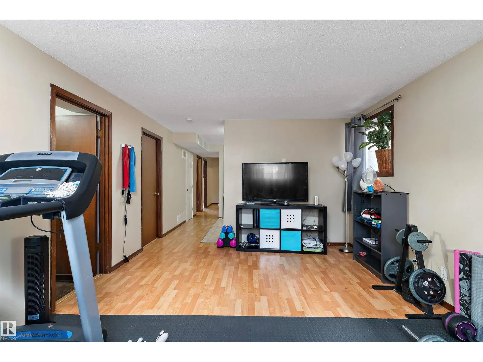 12916 69 ST NW
