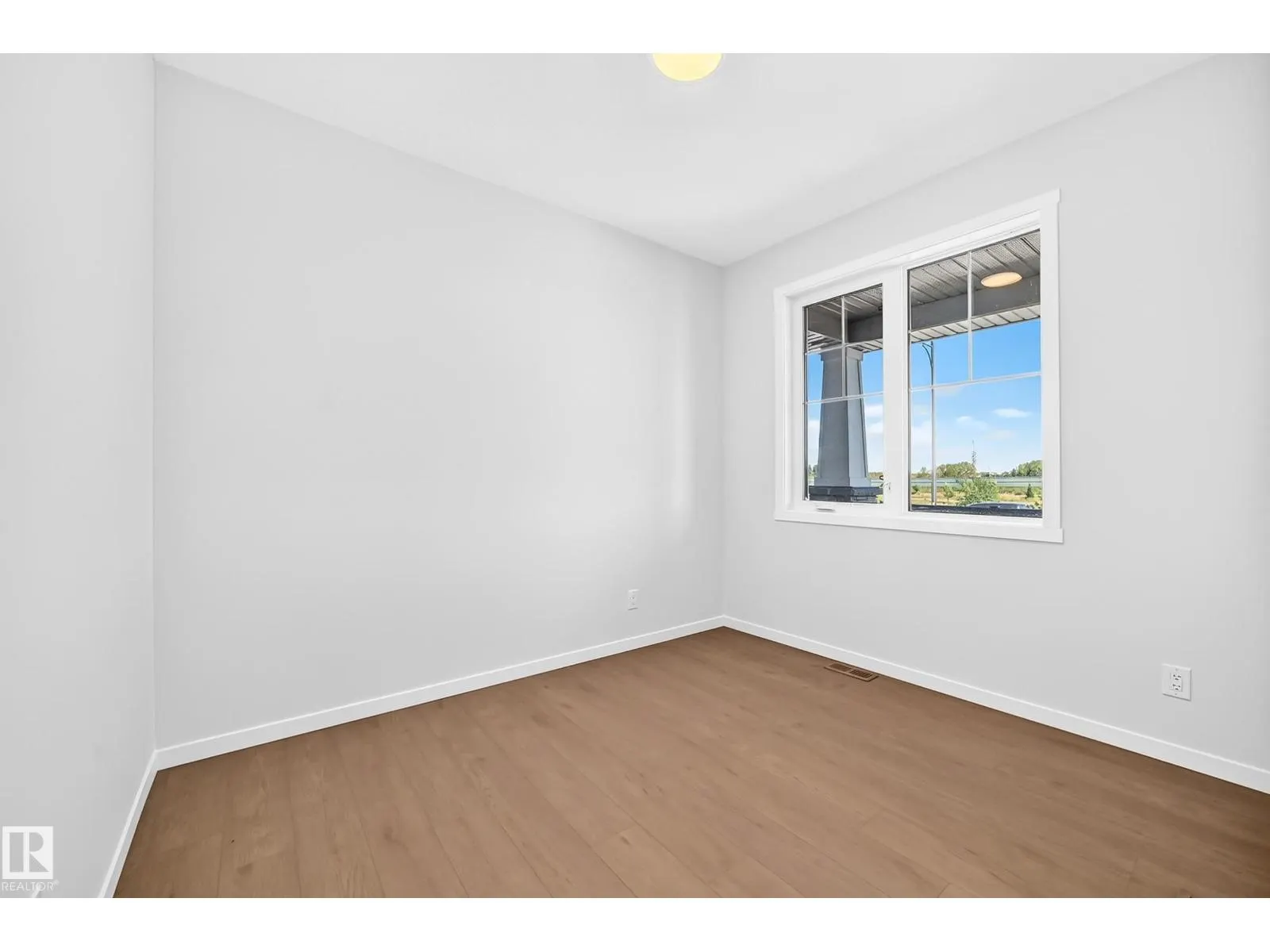 1029 Fieldstone VW