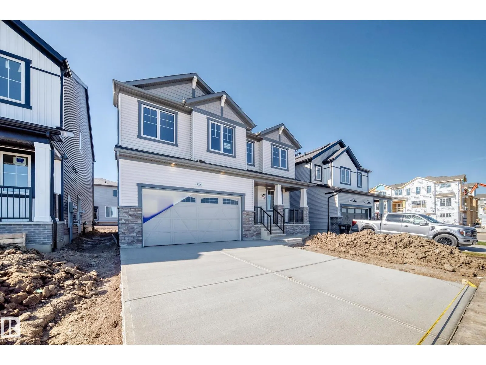 1029 Fieldstone VW