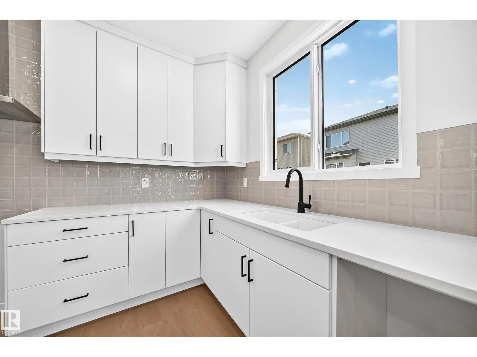 1029 Fieldstone VW