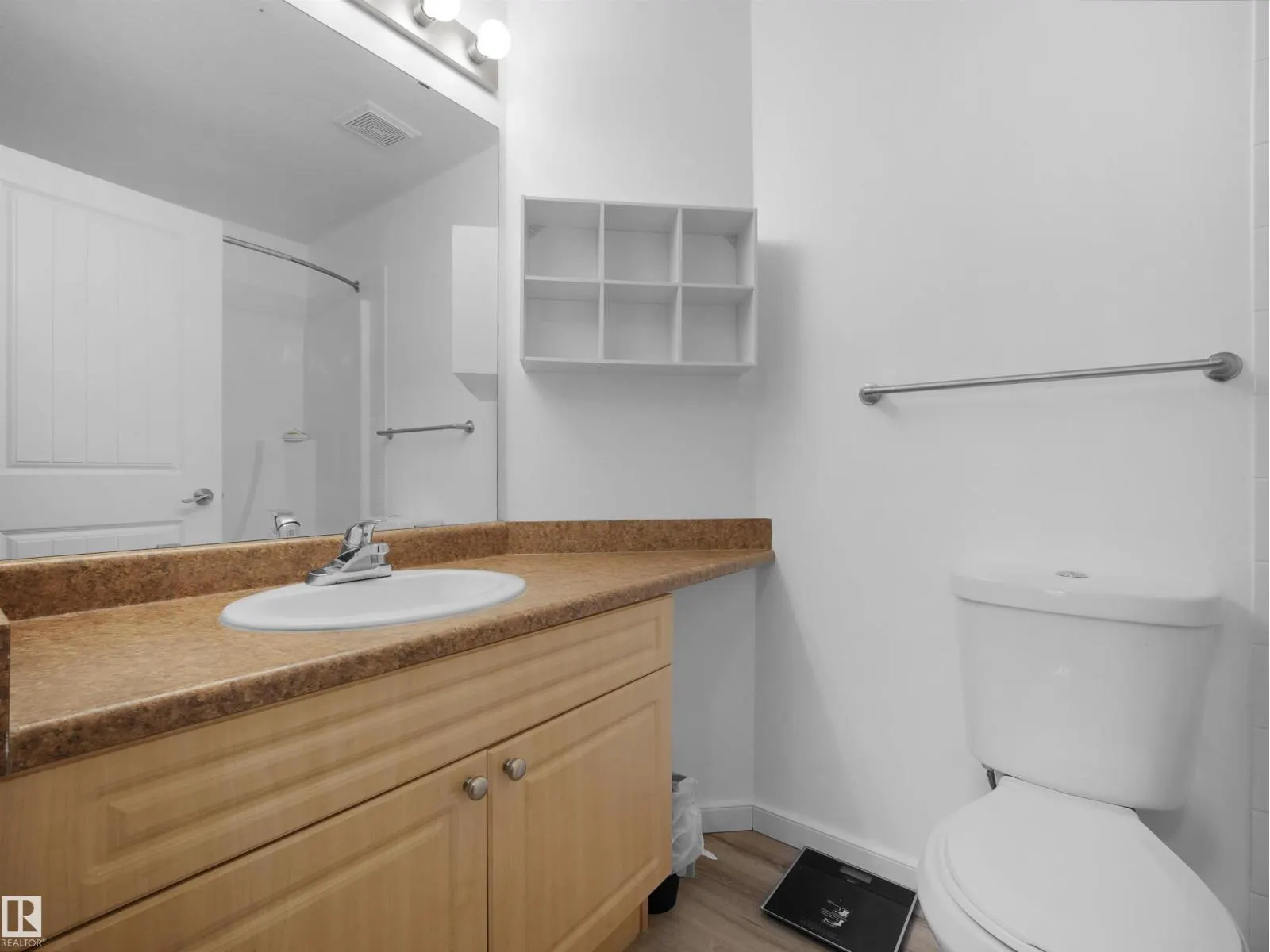 240 SPRUCE RIDGE RD