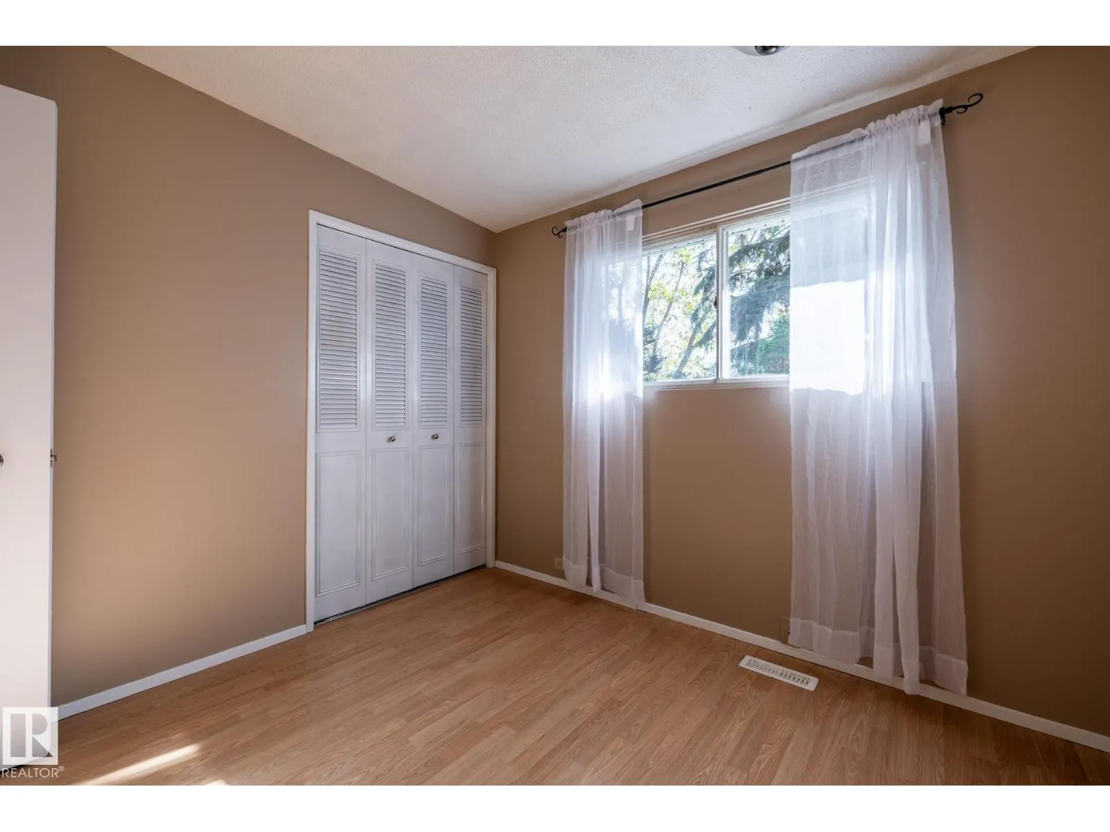 66 Greenwood WY