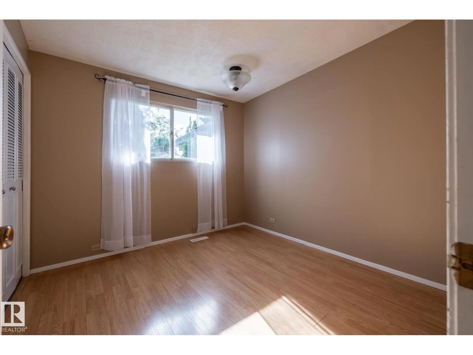 66 Greenwood WY