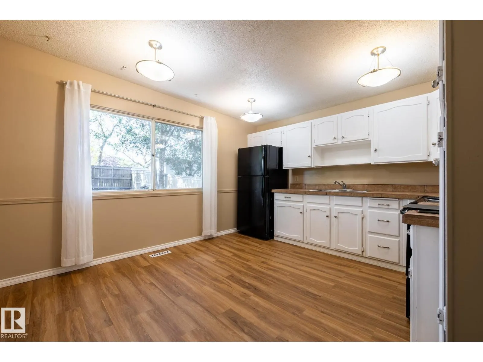 66 Greenwood WY
