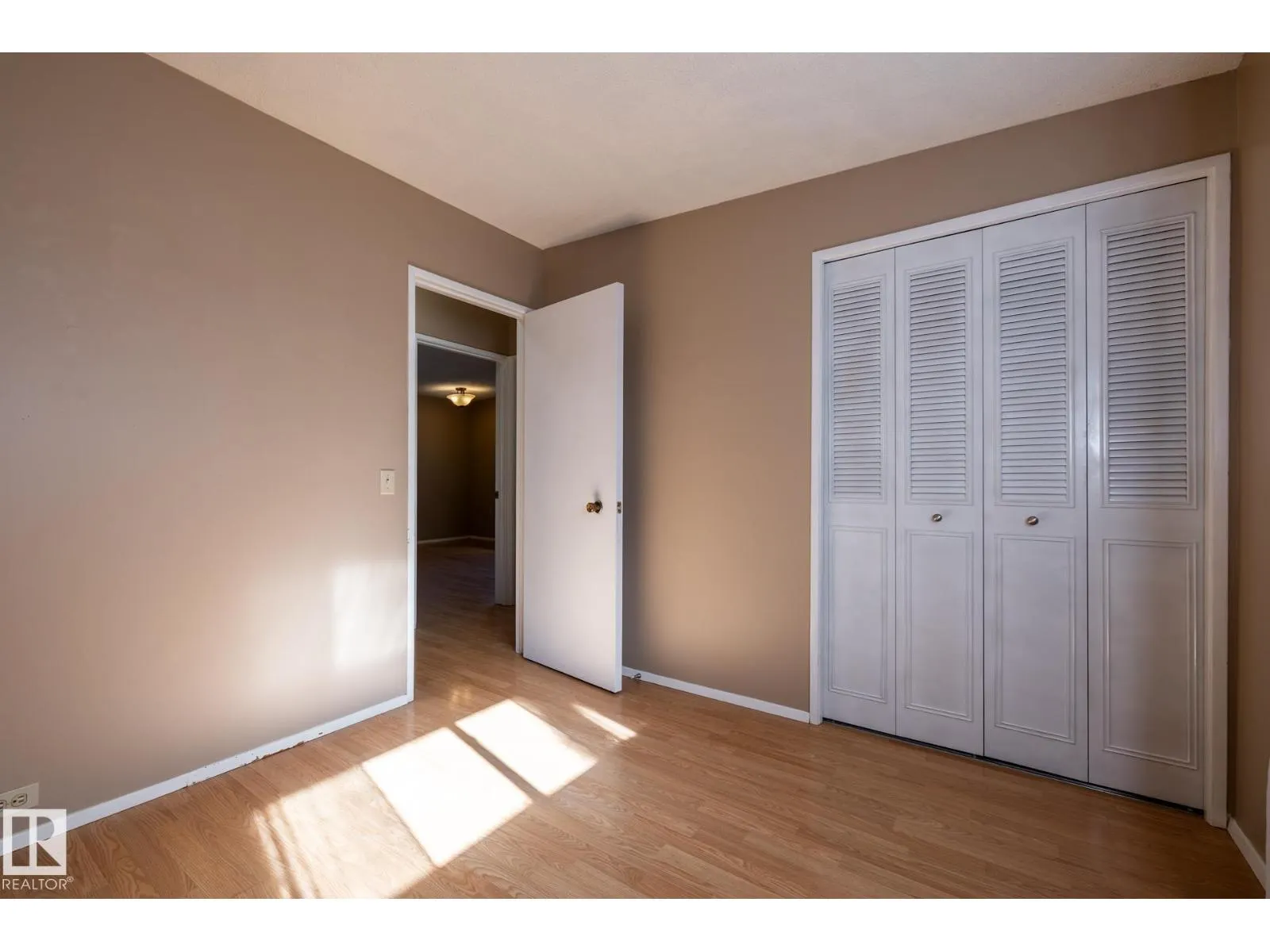 66 Greenwood WY