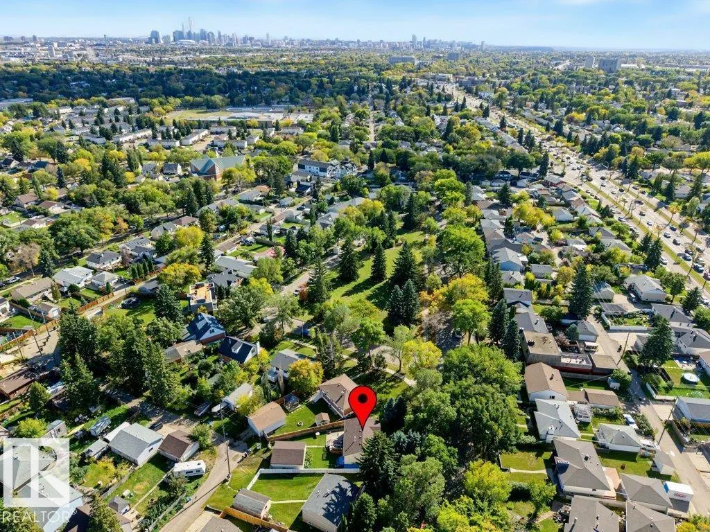 12391 132 ST NW