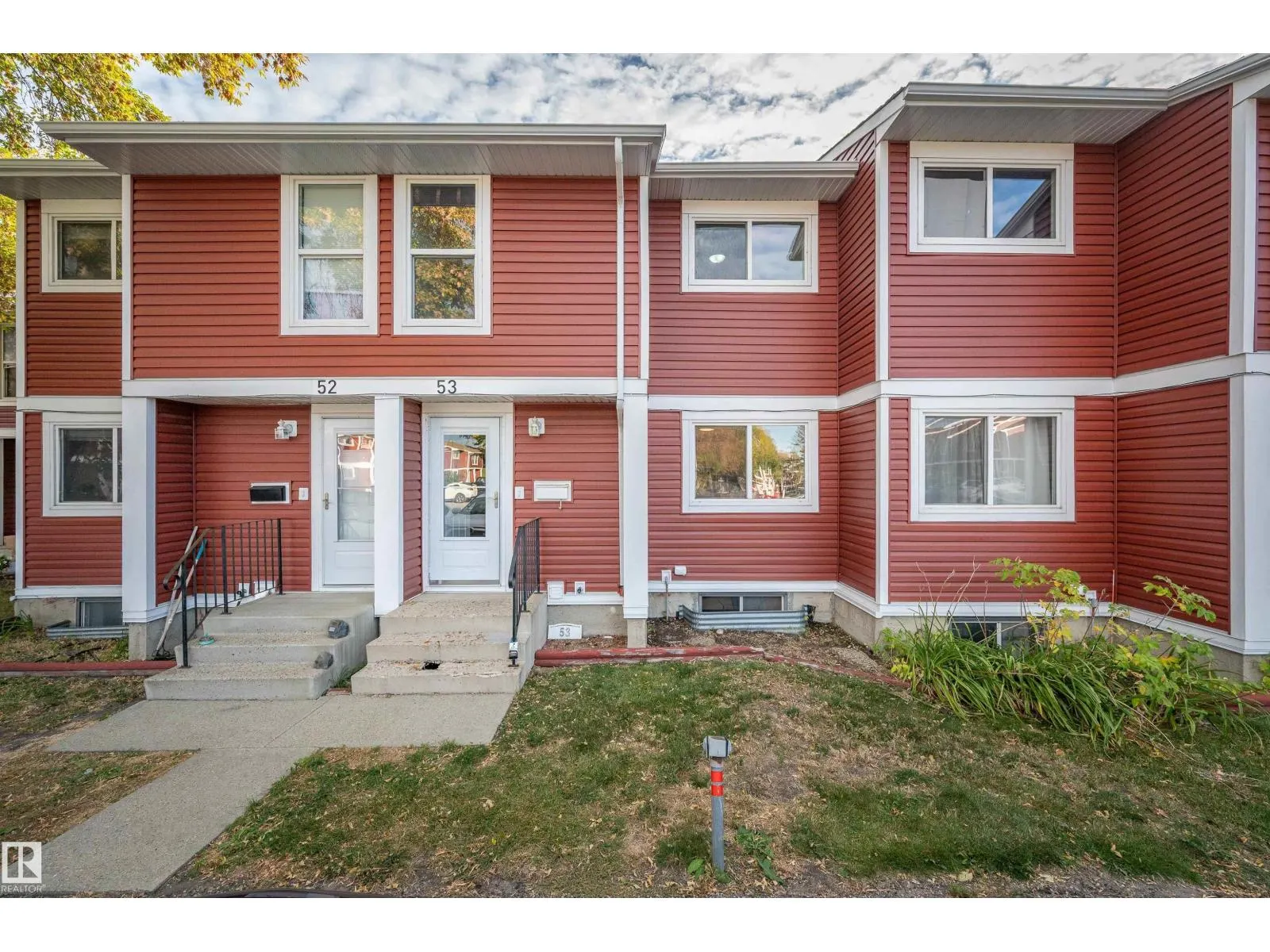 #53 4707 126 AV NW