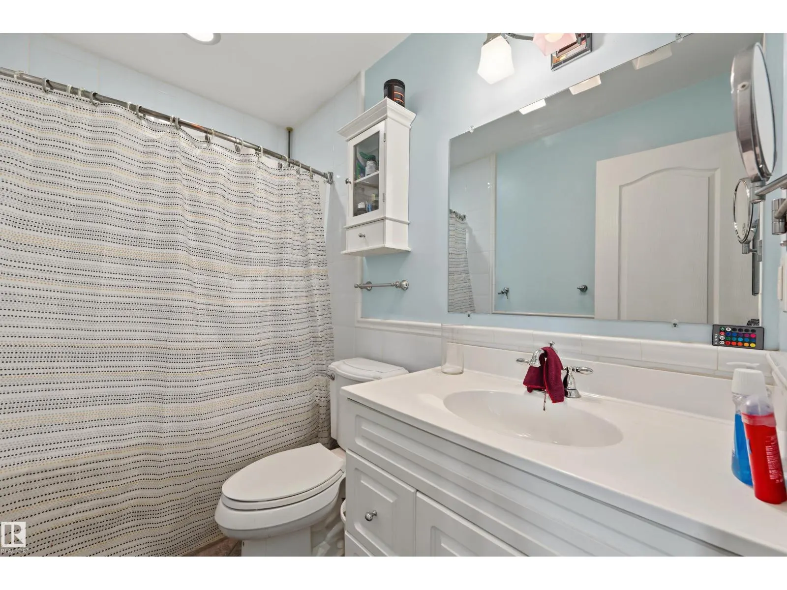 #53 4707 126 AV NW
