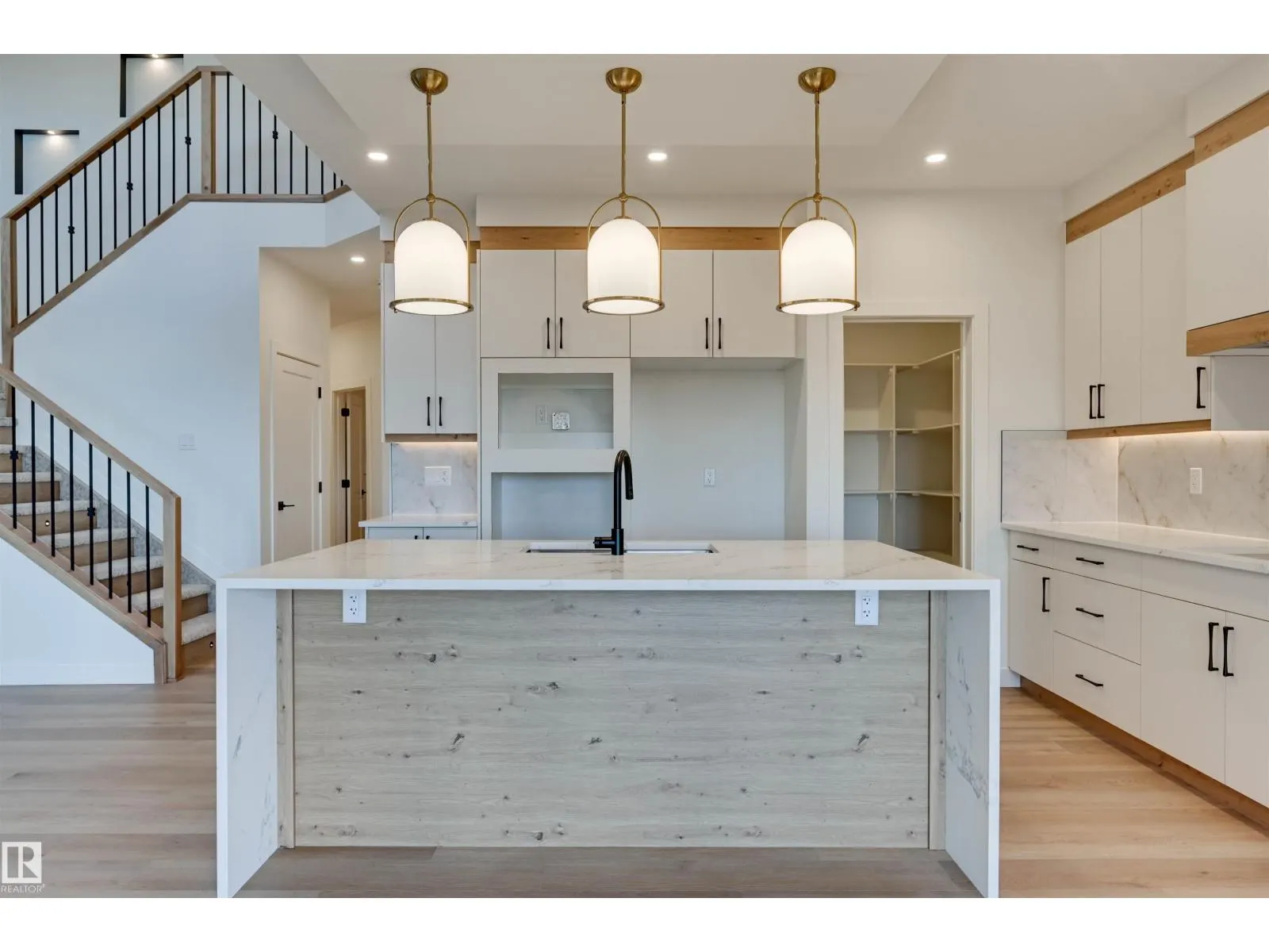 10 Owl Ridge CL