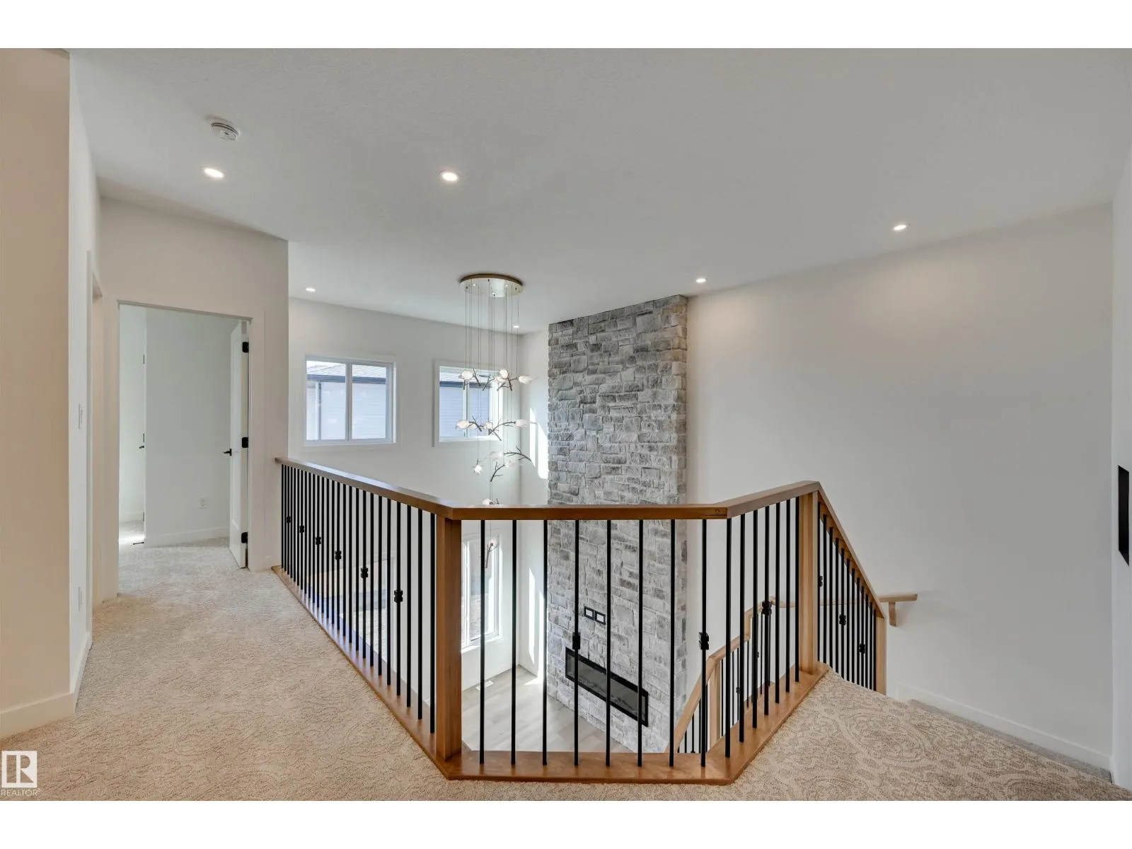 10 Owl Ridge CL