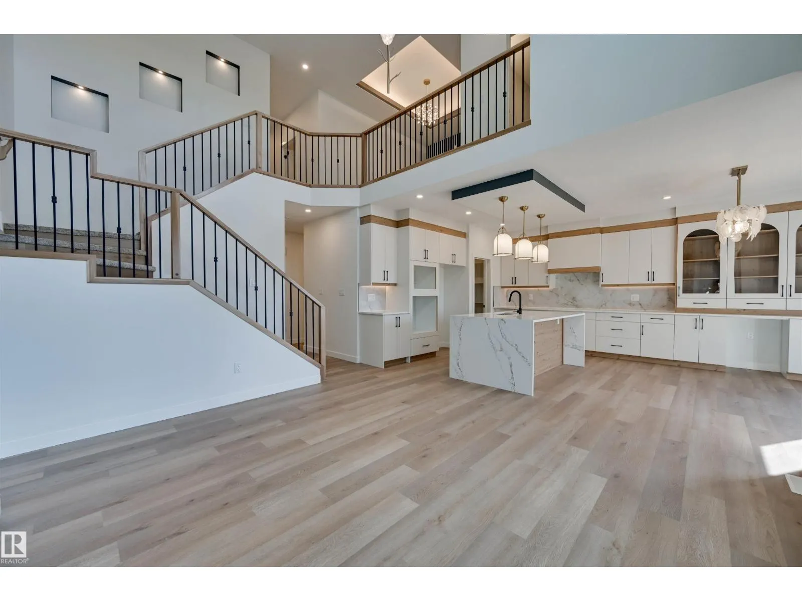 10 Owl Ridge CL